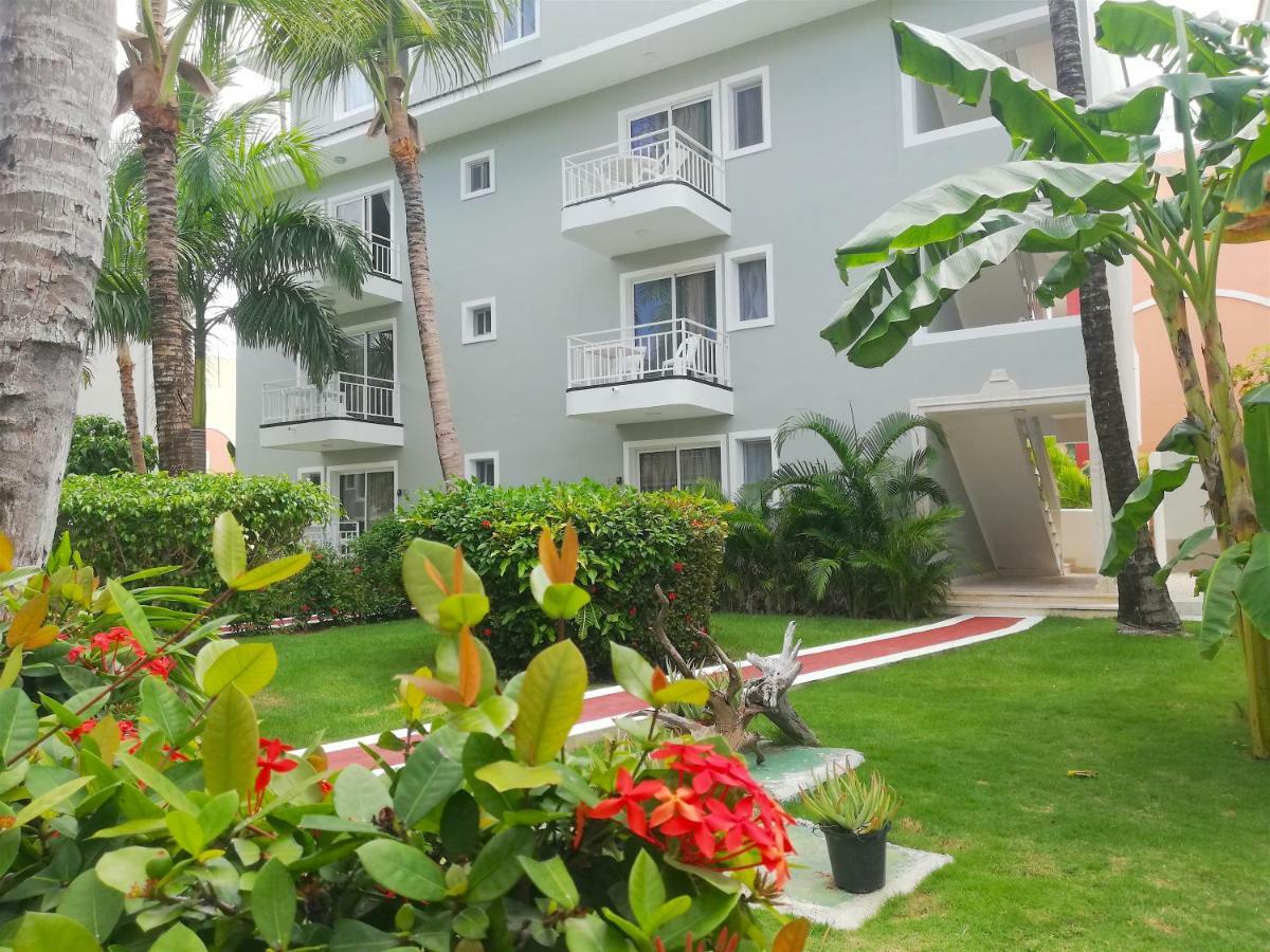Coral Suites Beach Club & Spa Playa Los Corales Punta Cana Exteriör bild